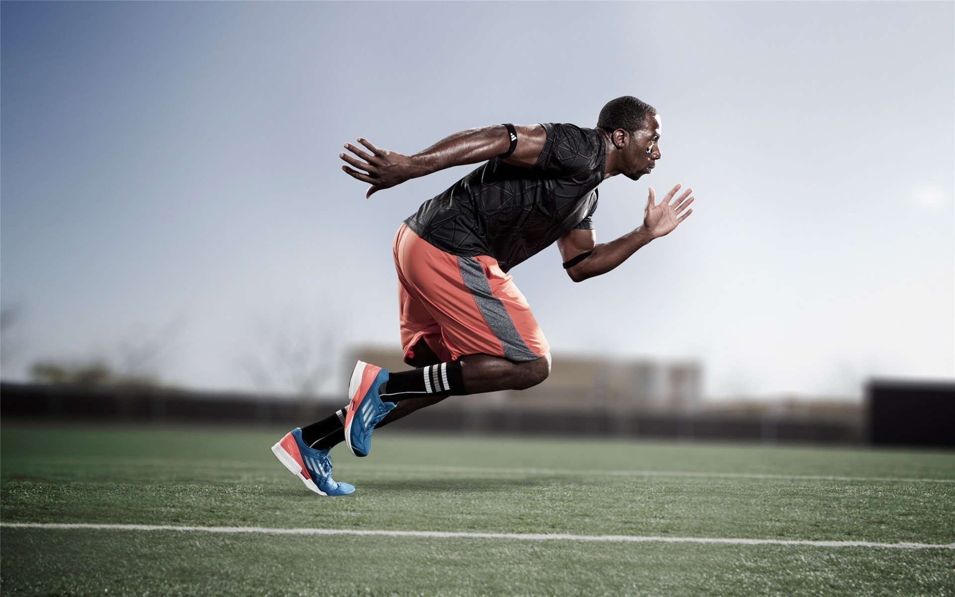 国足球员赛后训练视频发布,国足训练课视频